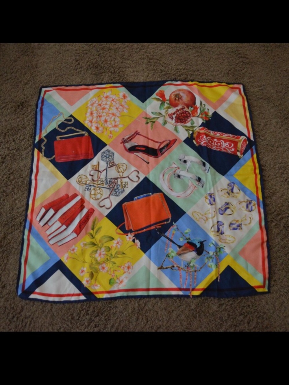NWOT Carolina Herrera CH Square Silk Patchwork Scarf